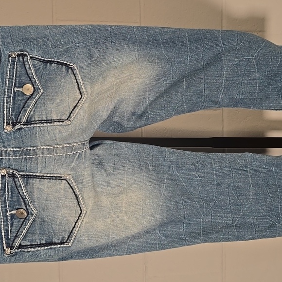 No boundaries capri's - Picture 7 of 9